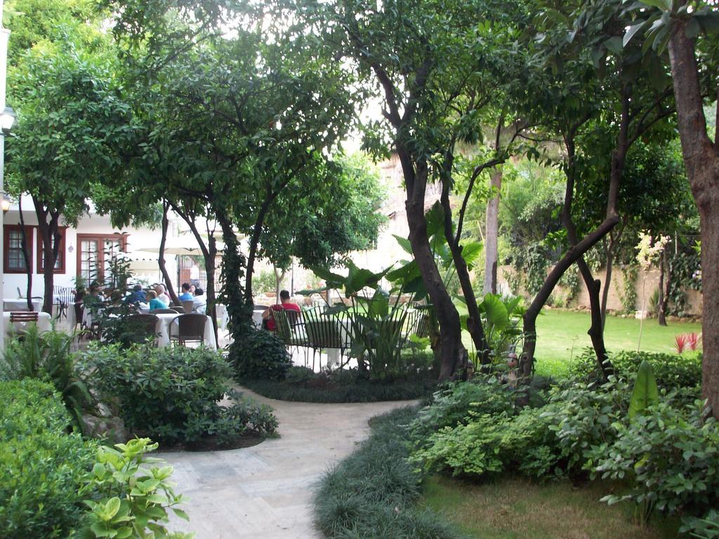 The Ninova Hotel Antalya Bagian luar foto